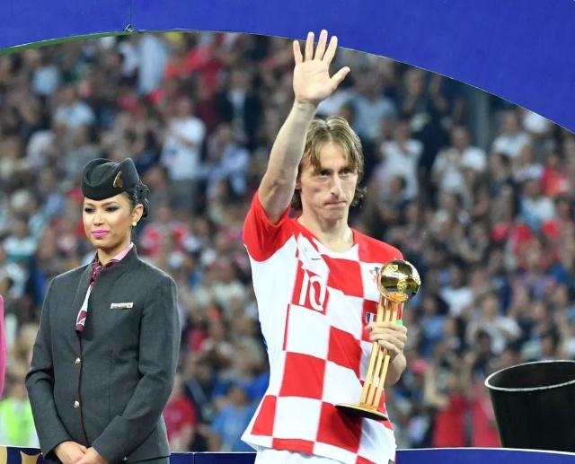 KSG1：3不敌TTG，句号野核坦野两极分化严重，粉丝建议：别练了