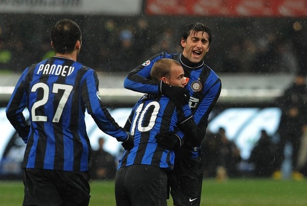 游泳赛事多项纪录被刷新