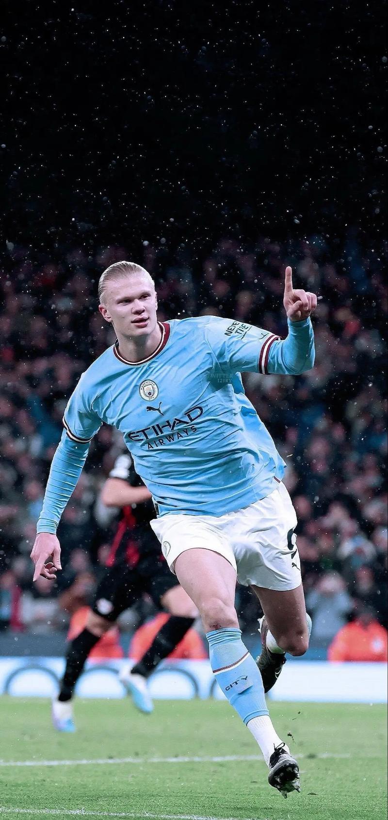 3选1，恩里克决定不续约！英超三豪门见曙光，巴