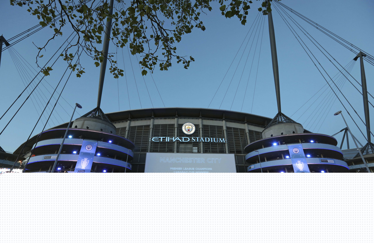 天空体育：曼联大胜进前四，阿森纳小胜利物浦，切尔西三连平