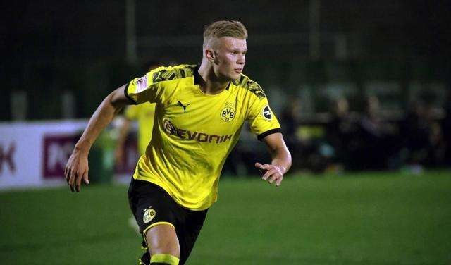 拜仁官方：因欧足联处罚调整比赛安排